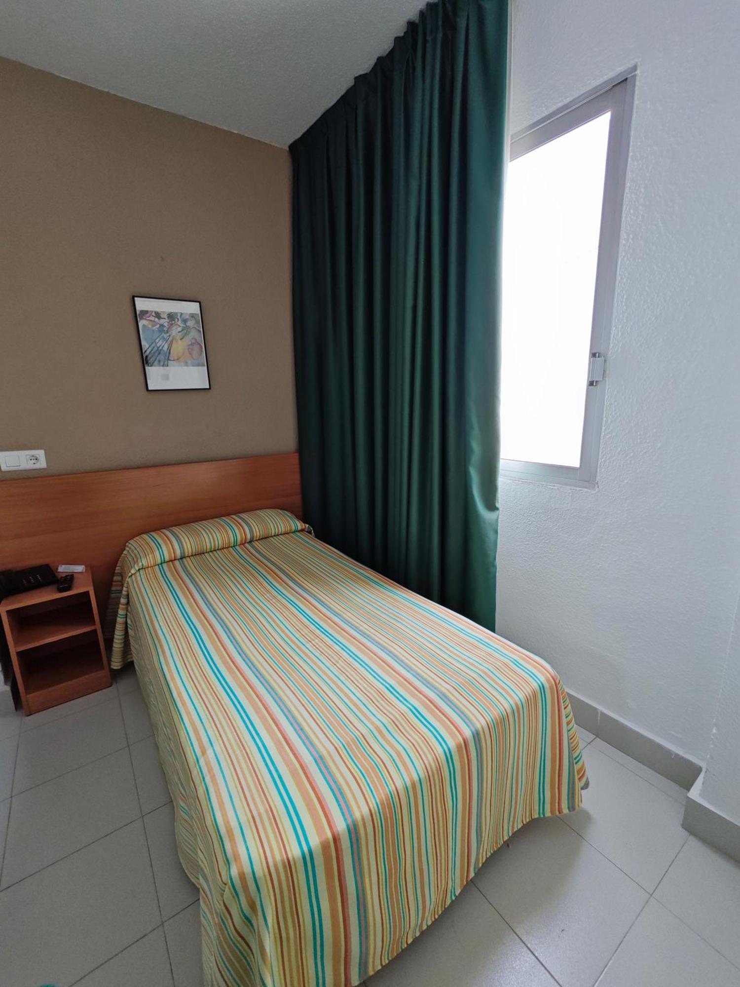 Hotel Camposol Benidorm Luaran gambar