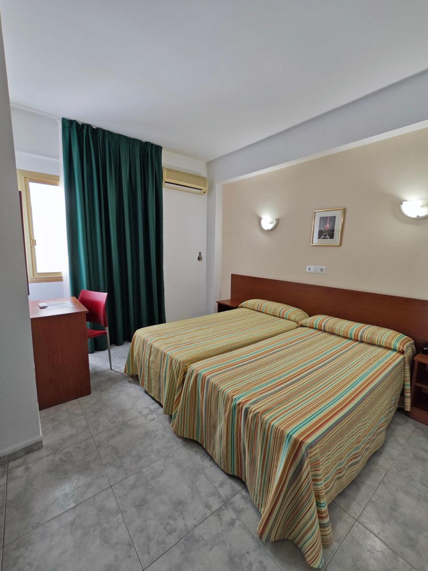 Hotel Camposol Benidorm Luaran gambar